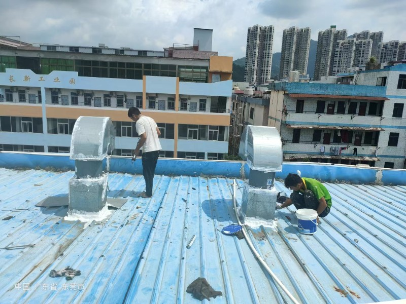 淇滨钢结构屋面涂料维修方法